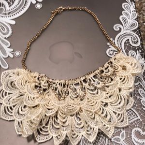 Crochet glitter necklace with rhinestones